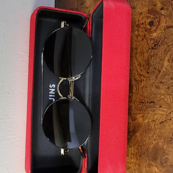 JINS Sunglasses ? w/Case